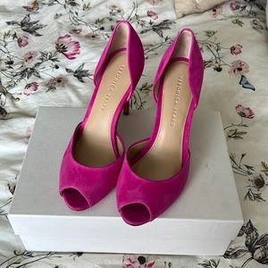 listing-status-banner